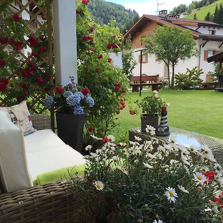 Apartments Vaiolet Santa Cristina Val Gardena エクステリア 写真