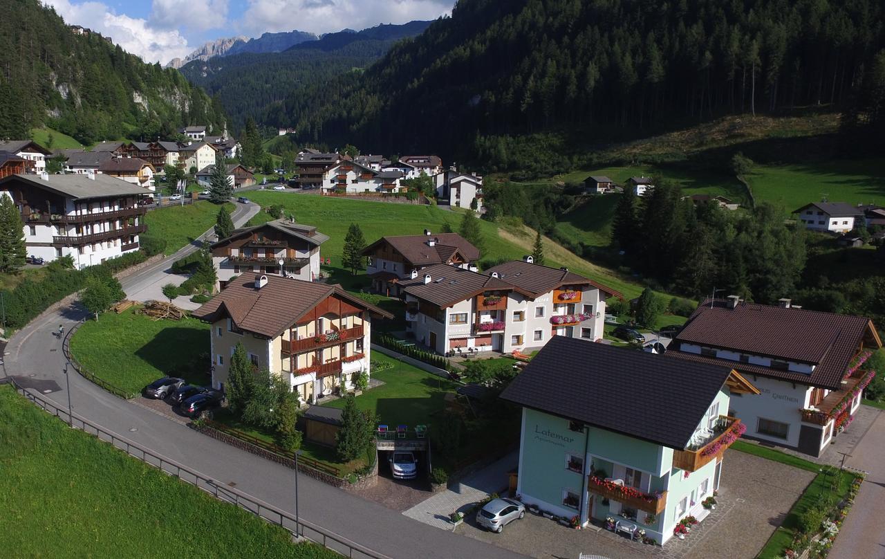 Apartments Vaiolet Santa Cristina Val Gardena エクステリア 写真