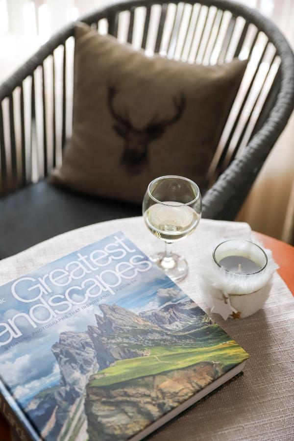 Apartments Vaiolet Santa Cristina Val Gardena エクステリア 写真