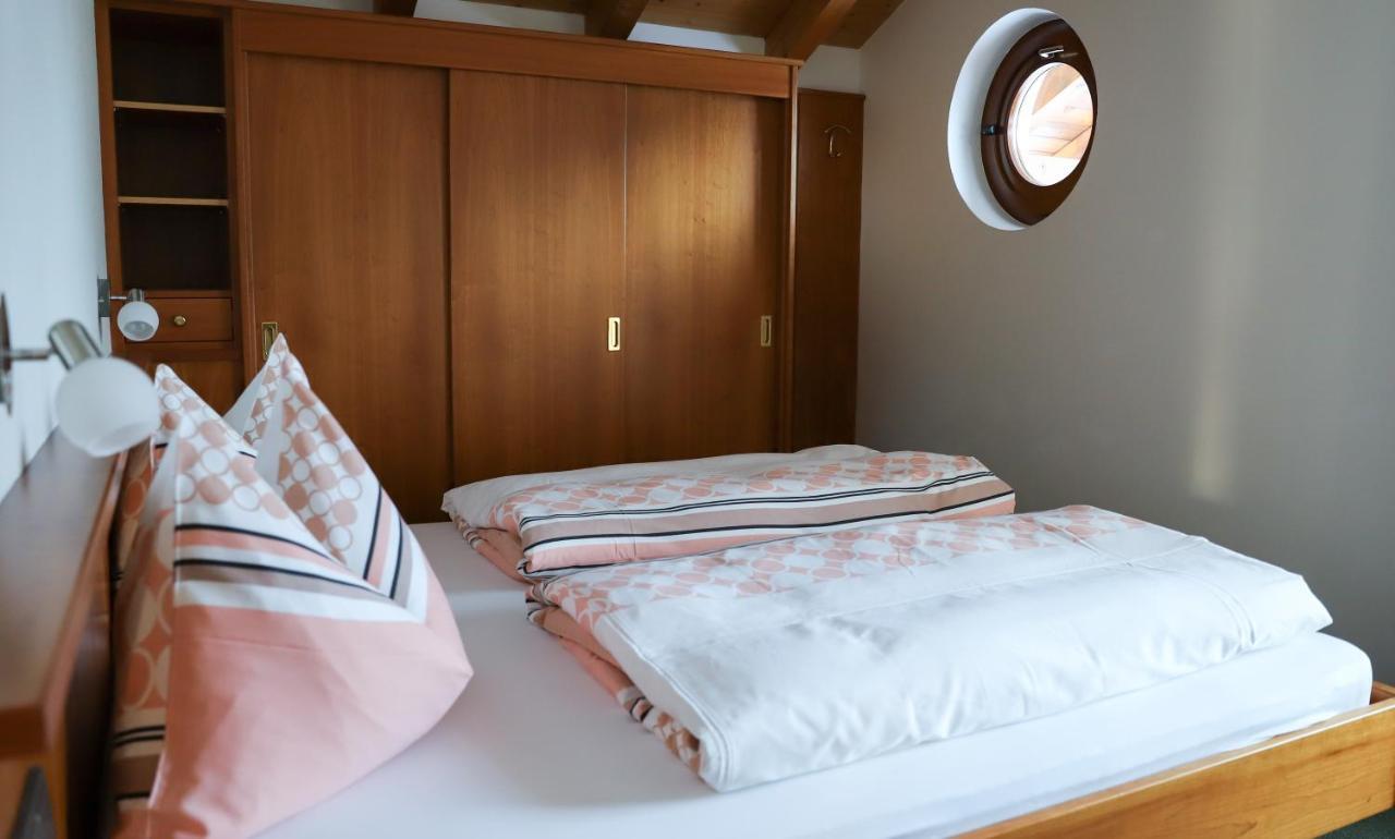 Apartments Vaiolet Santa Cristina Val Gardena エクステリア 写真